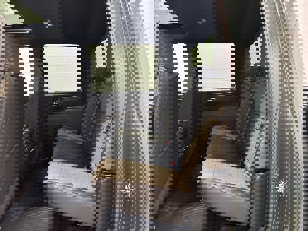 New 2026 Chevrolet Silverado 2500 ZR2 image 13