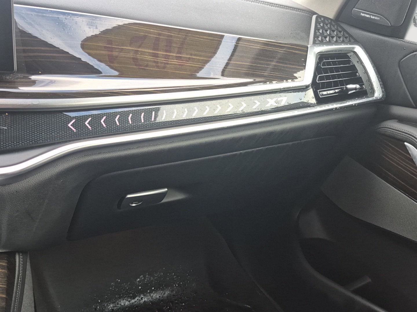 Used 2024 BMW X7 xDrive40i image 37