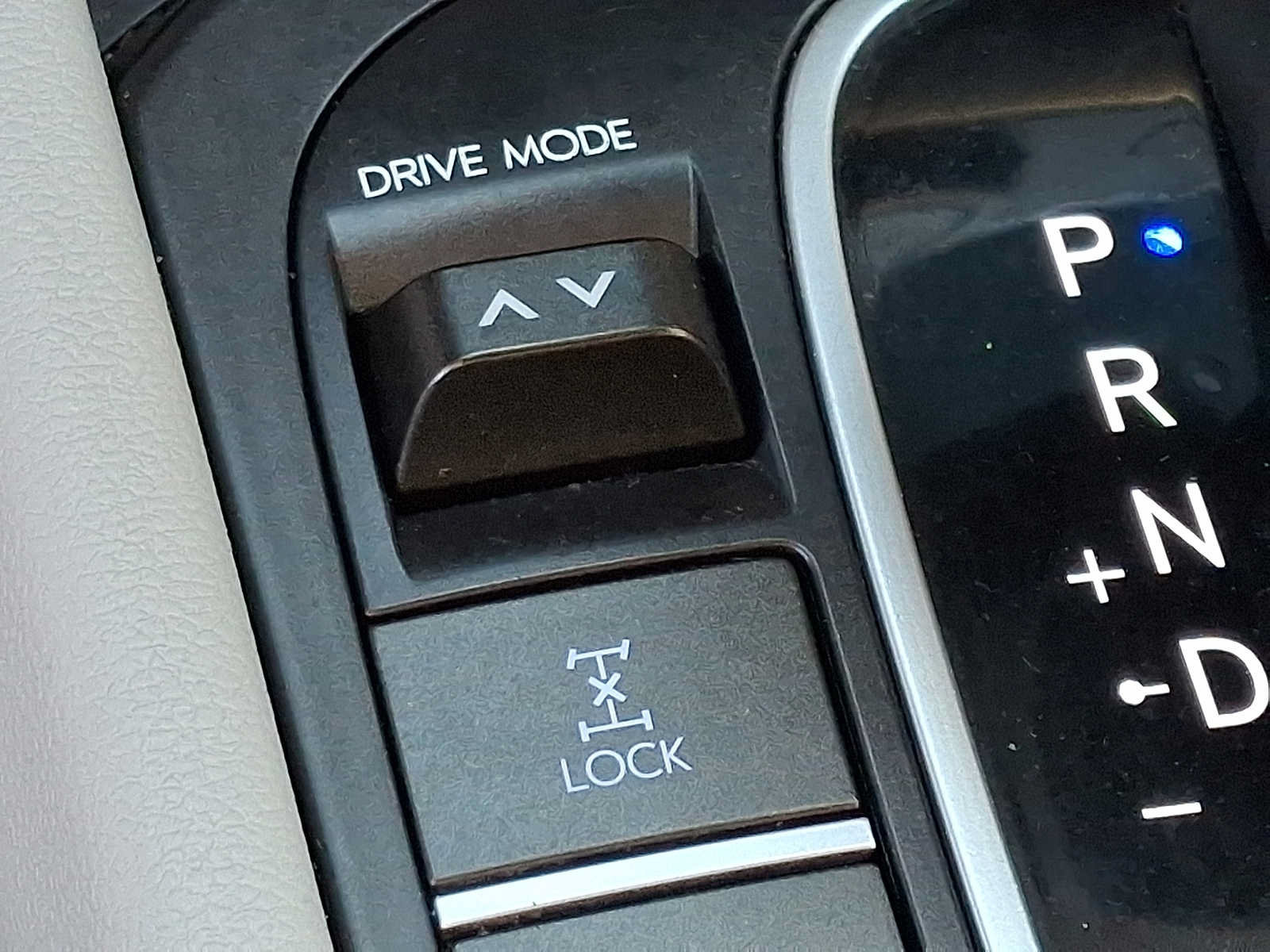 Used 2024 Hyundai Kona SE AWD/4WD image 24