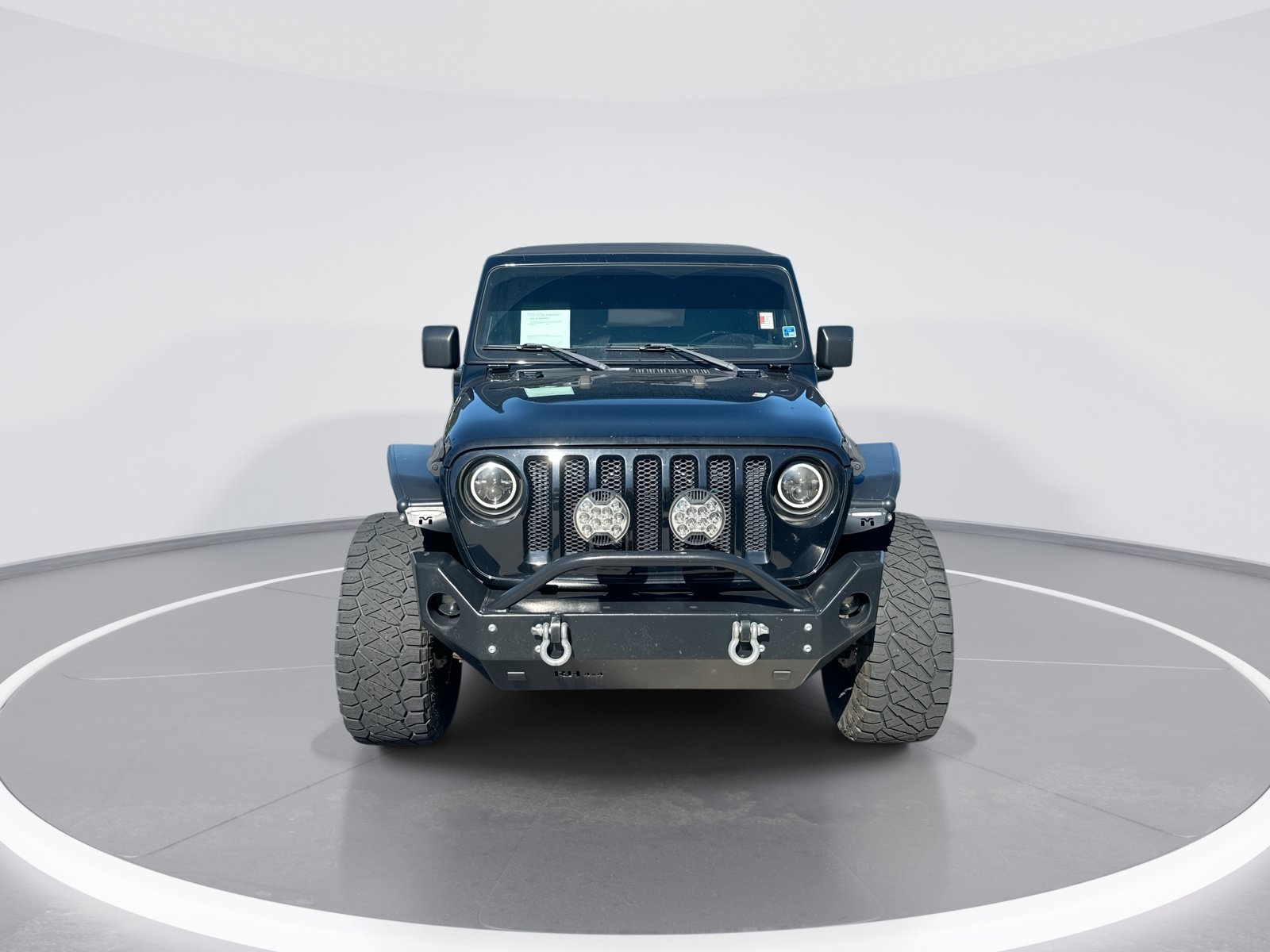 Used 2020 Jeep Wrangler Sport AWD/4WD image 3
