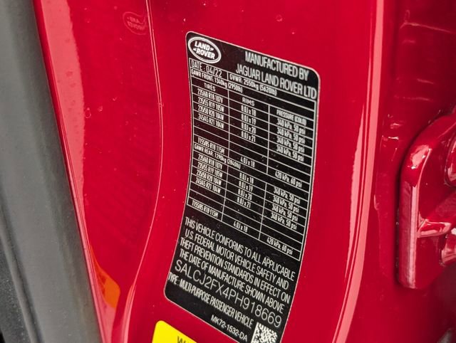 Used 2023 Land Rover Discovery Sport S image 17