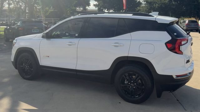 Used 2022 GMC Terrain AT4 w/ Infotainment Package II AWD/4WD image 6