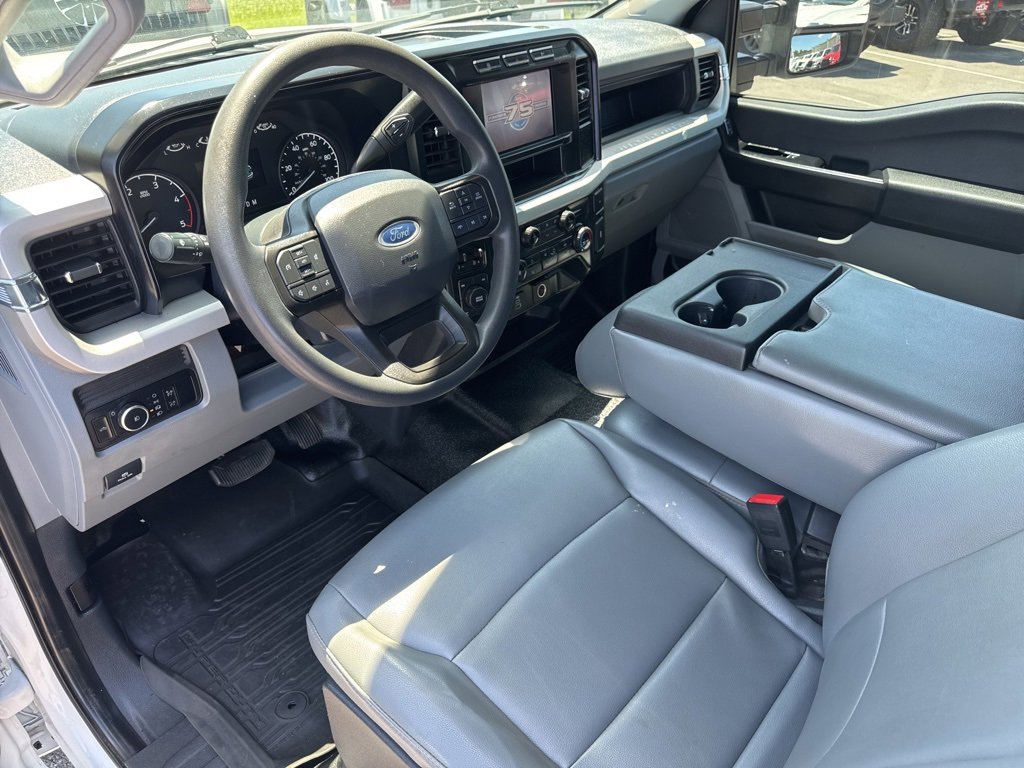 Used 2023 Ford F250 XL w/ XL Chrome Package image 31