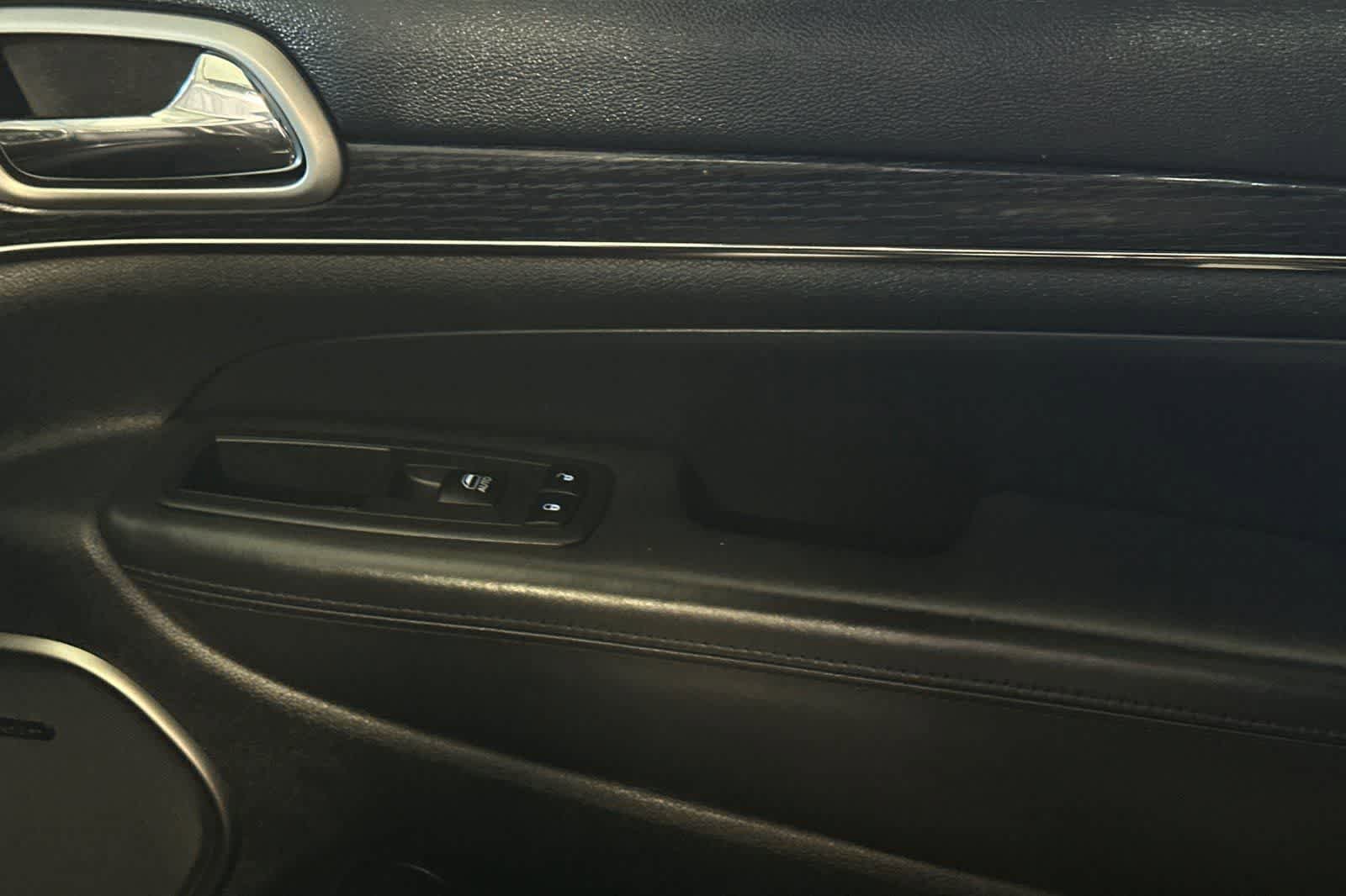 Used 2018 Jeep Grand Cherokee High Altitude AWD/4WD image 20