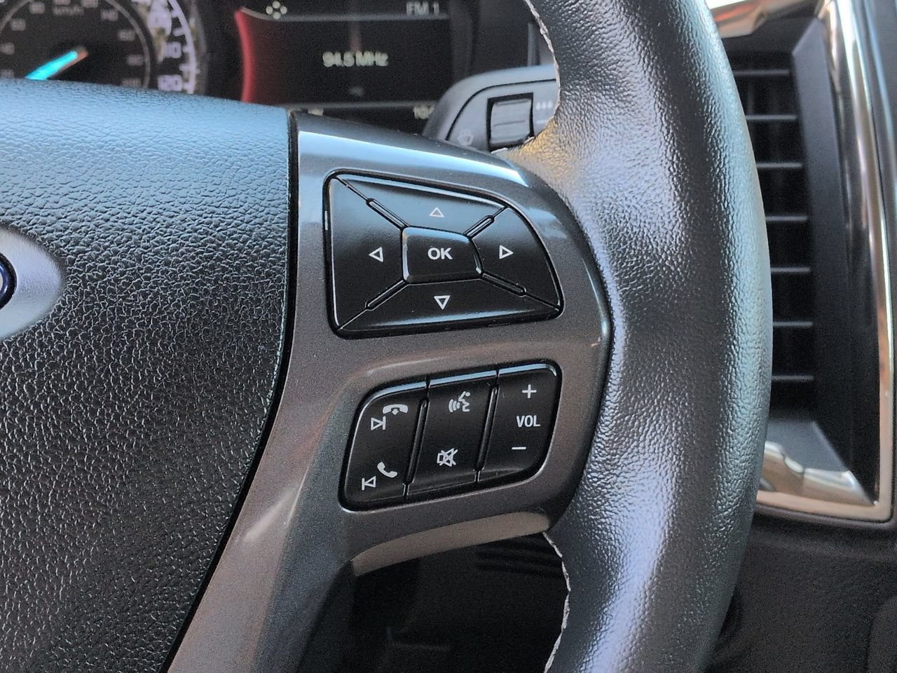 Used 2019 Ford Ranger Lariat RWD image 25