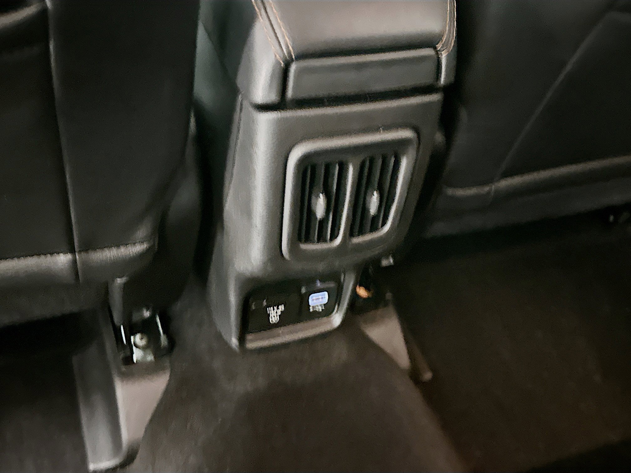 Used 2019 Jeep Compass Limited image 27