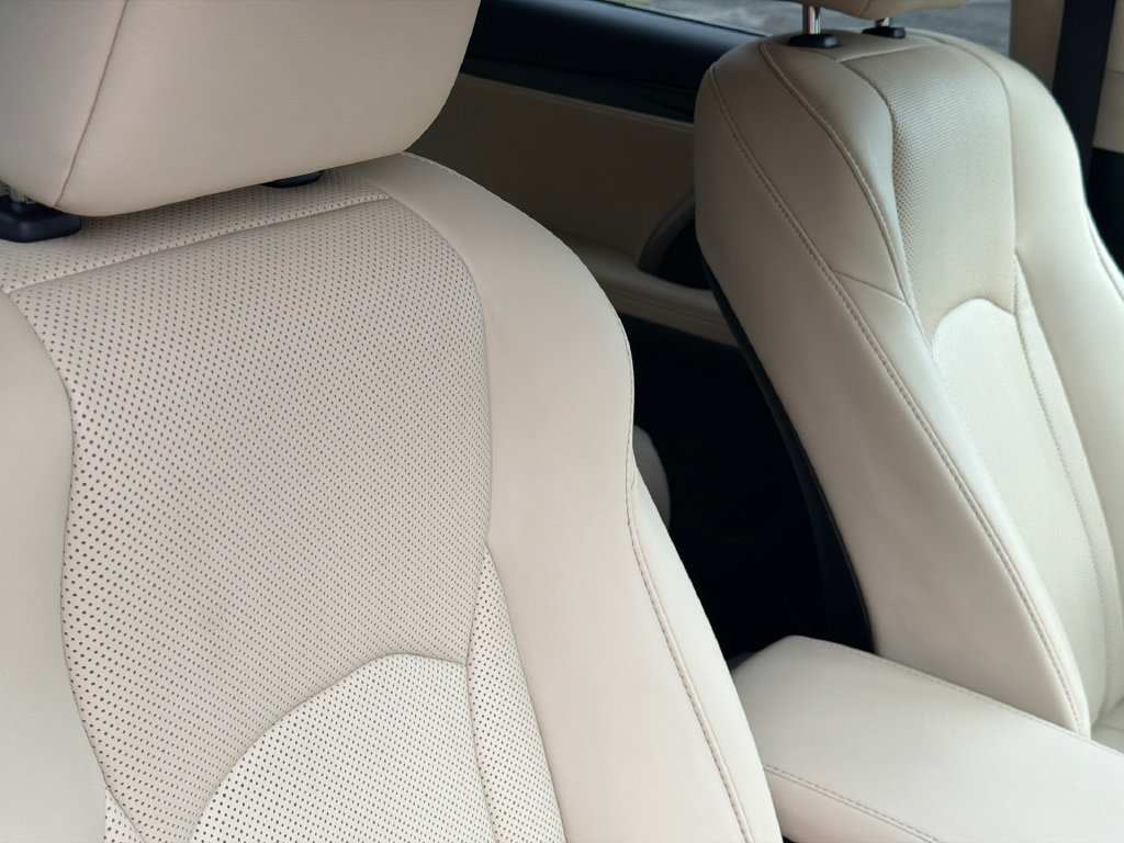 Used 2021 Lexus RX 350 FWD w/ Accessory Package image 12