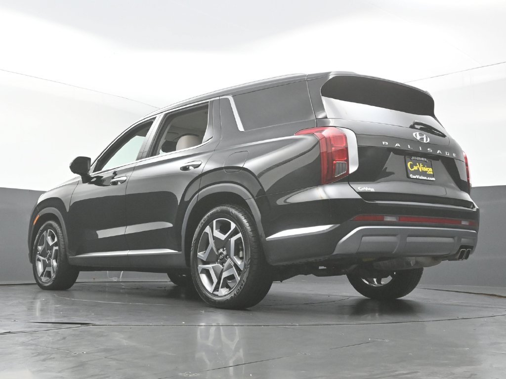 Used 2023 Hyundai Palisade Limited w/ Cargo Package FWD image 49