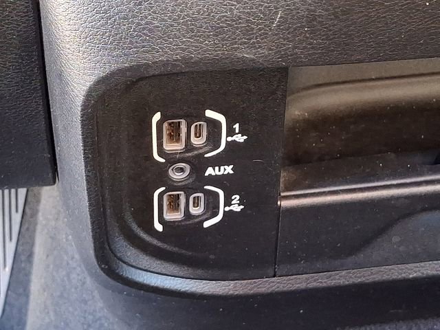 Used 2024 RAM 3500 Big Horn image 31