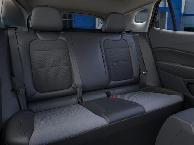 New 2025 Chevrolet Trax LT w/ Driver Confidence Package image 17