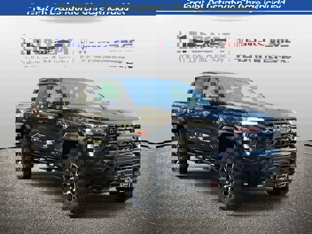 New 2026 GMC Canyon AT4X w/ Off-Road Front Bumper Package