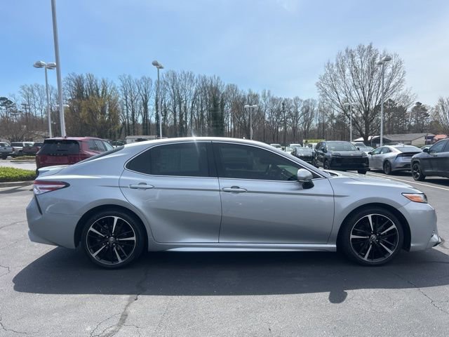 Used 2020 Toyota Camry XSE image 4