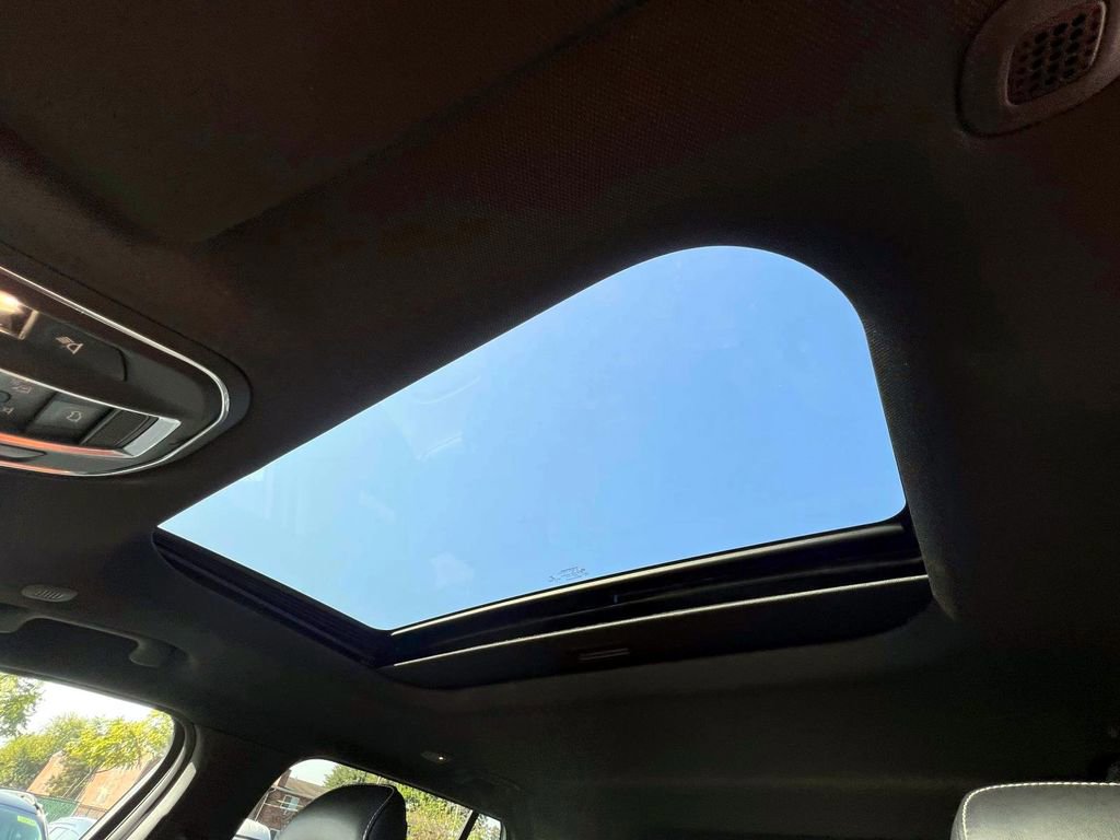 Certified 2023 Jeep Grand Cherokee Altitude image 34