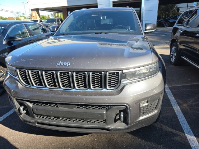 Used 2022 Jeep Grand Cherokee L Overland w/ Luxury Tech Group IV AWD/4WD image 2