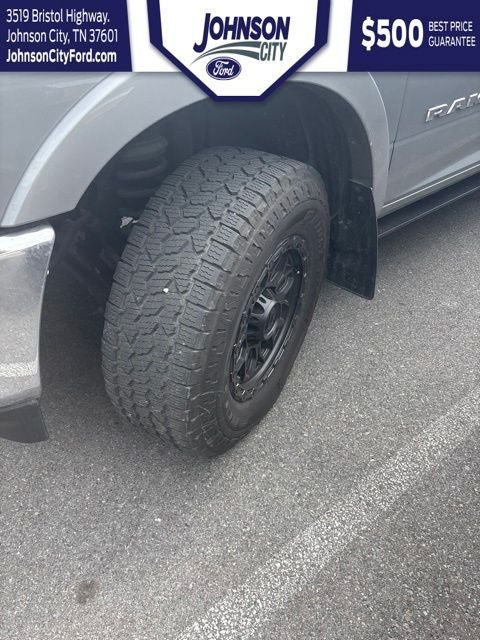 Used 2021 RAM 2500 Laramie w/ Chrome Appearance Group RWD image 26