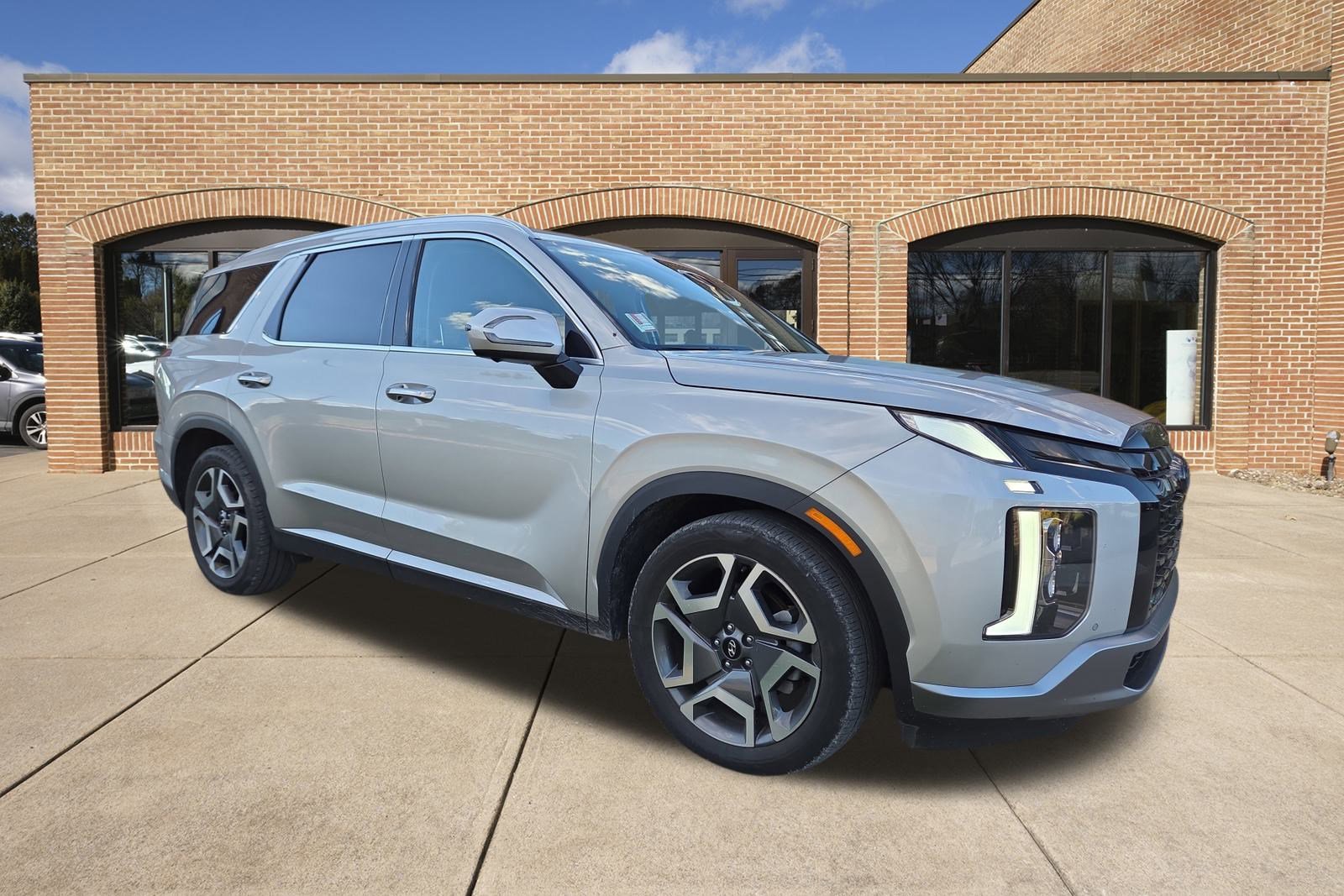 Used 2024 Hyundai Palisade Limited