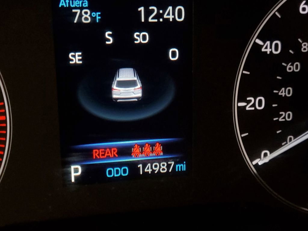 Used 2024 Toyota Corolla Cross LE image 22