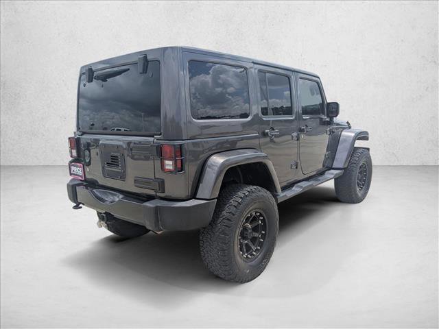Used 2018 Jeep Wrangler Unlimited Sahara AWD/4WD image 5