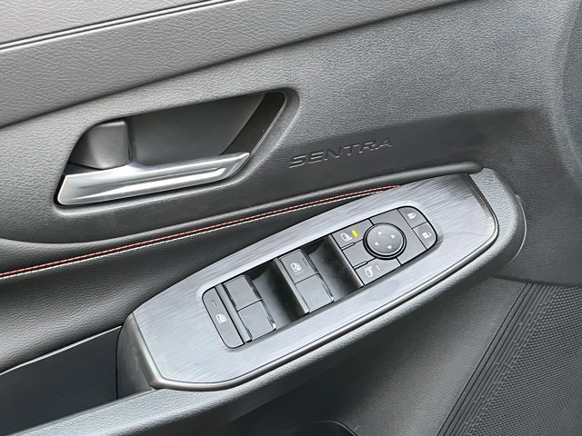 New 2026 Nissan Sentra SR w/ Floor Mat Package FWD image 18