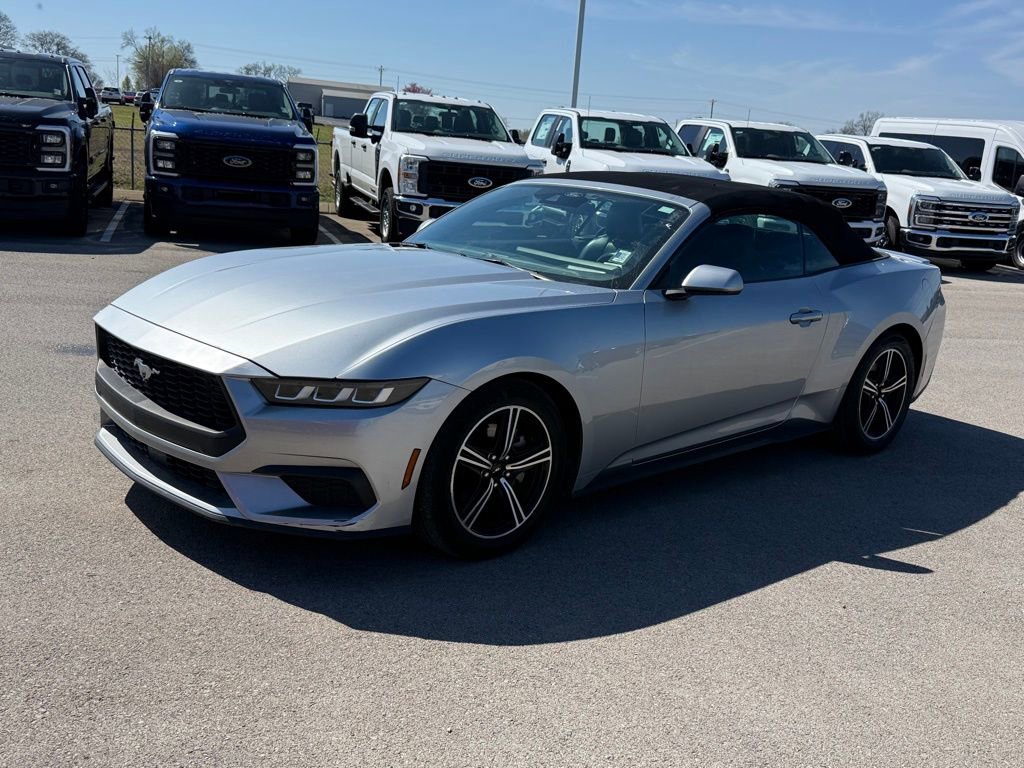 Used 2024 Ford Mustang Premium image 20