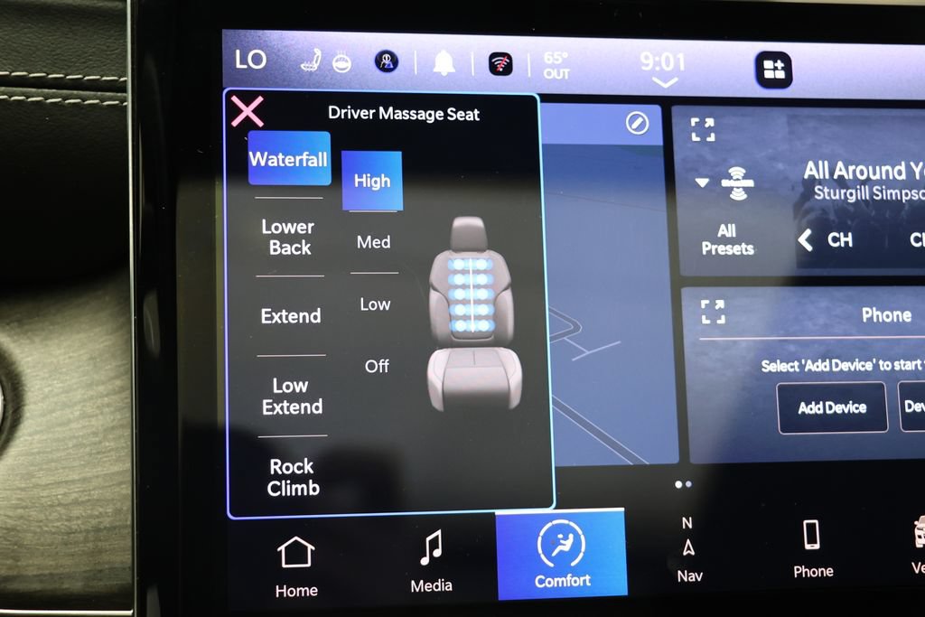 Used 2023 Jeep Grand Cherokee Overland w/ Luxury Tech Group IV AWD/4WD image 23
