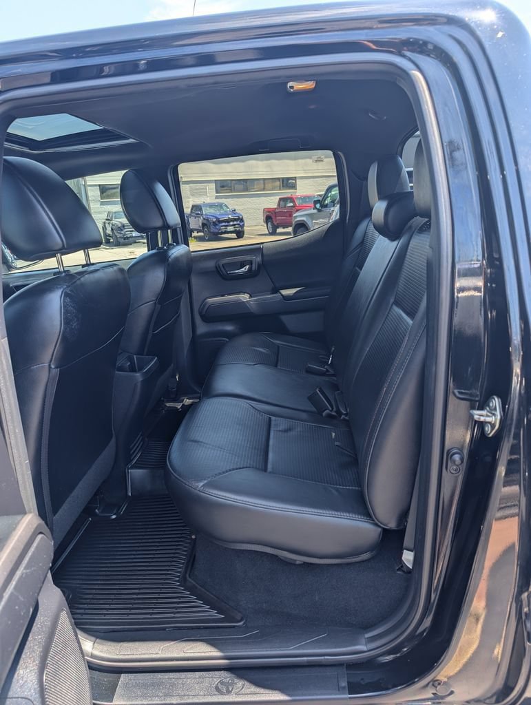 Used 2019 Toyota Tacoma TRD Pro AWD/4WD image 15