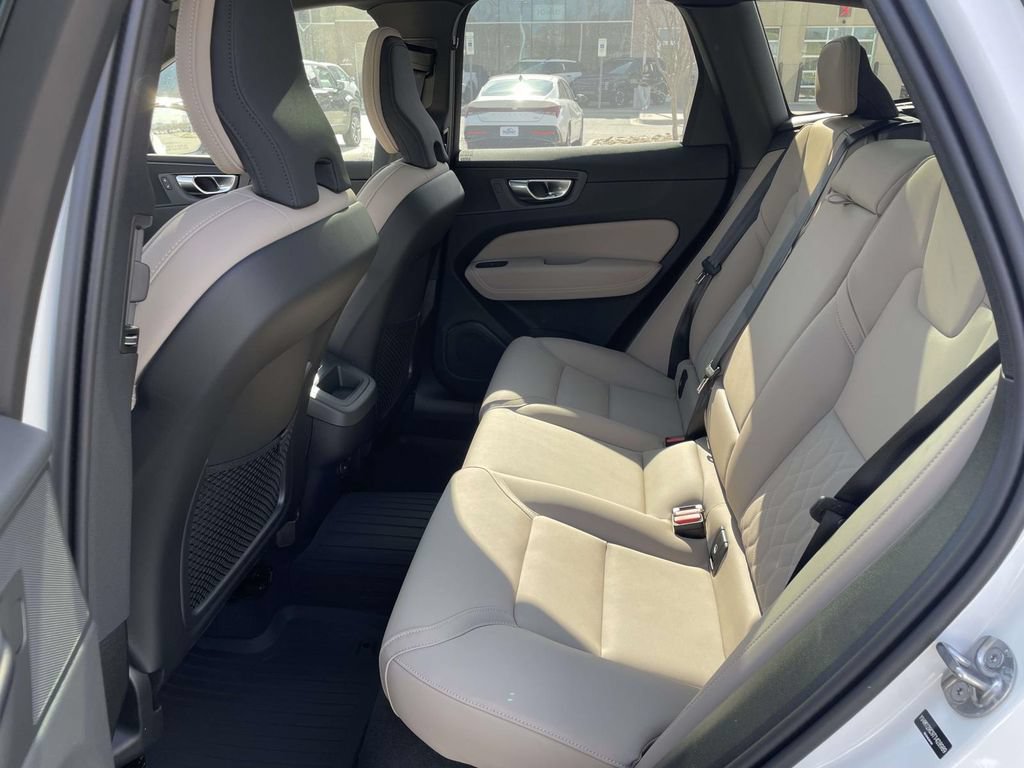 New 2026 Volvo XC60 B5 Plus w/ Protection Package Premier AWD/4WD image 3