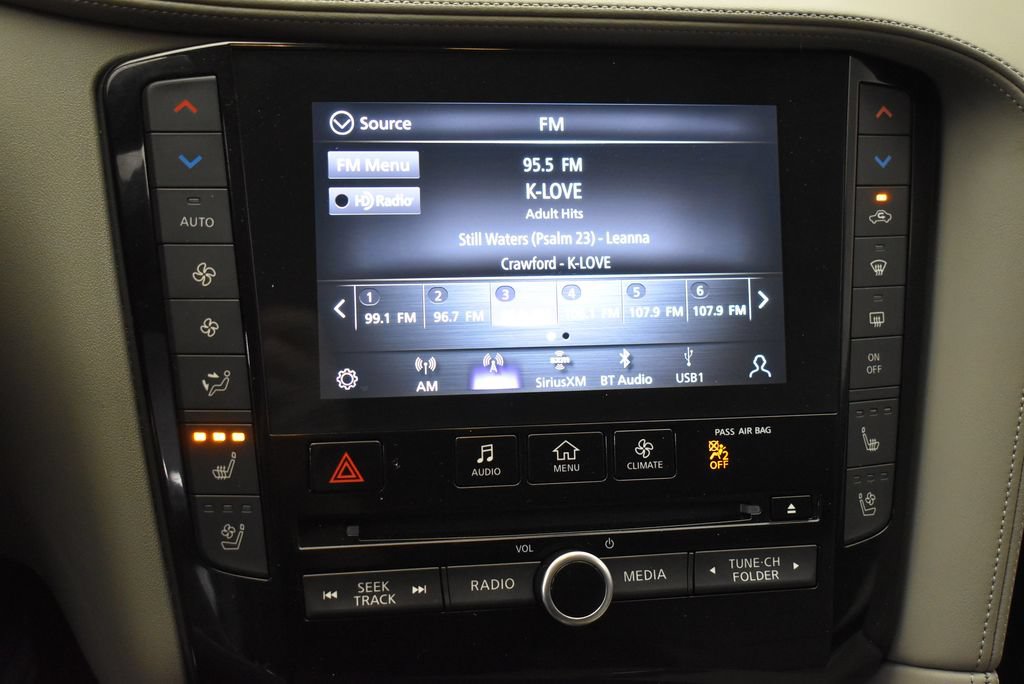 Used 2023 INFINITI QX50 Sensory w/ Accent Package AWD/4WD image 22