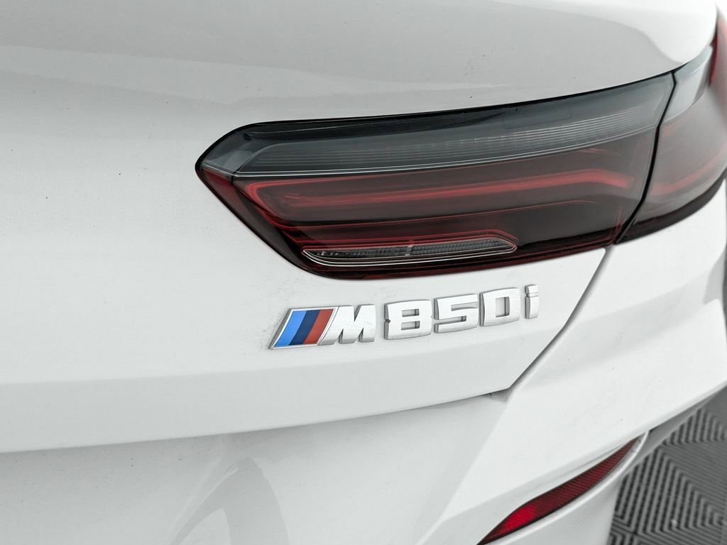 Used 2026 BMW M850i xDrive Coupe w/ M Sport Professional Package AWD/4WD image 8