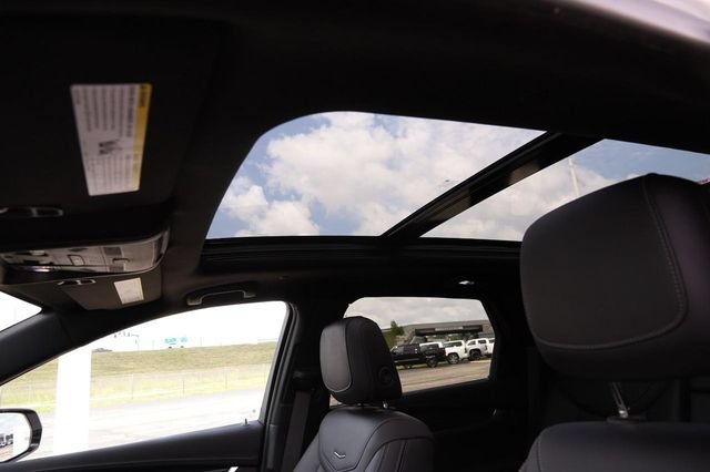 Used 2023 Cadillac XT5 Premium Luxury FWD image 9