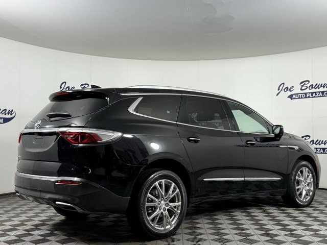 Used 2022 Buick Enclave Essence w/ Experience Buick Package image 7