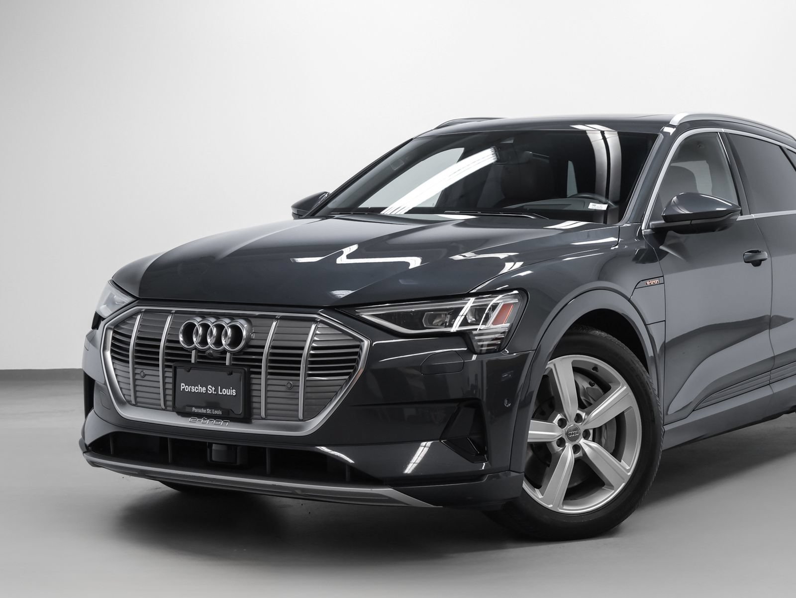 Used 2019 Audi e-tron Prestige AWD/4WD image 7