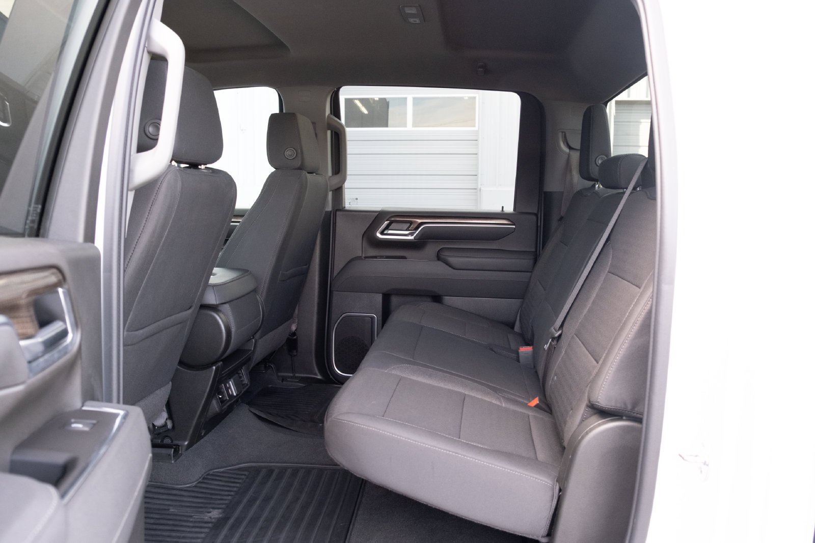 Used 2026 Chevrolet Silverado 2500 LT AWD/4WD image 14