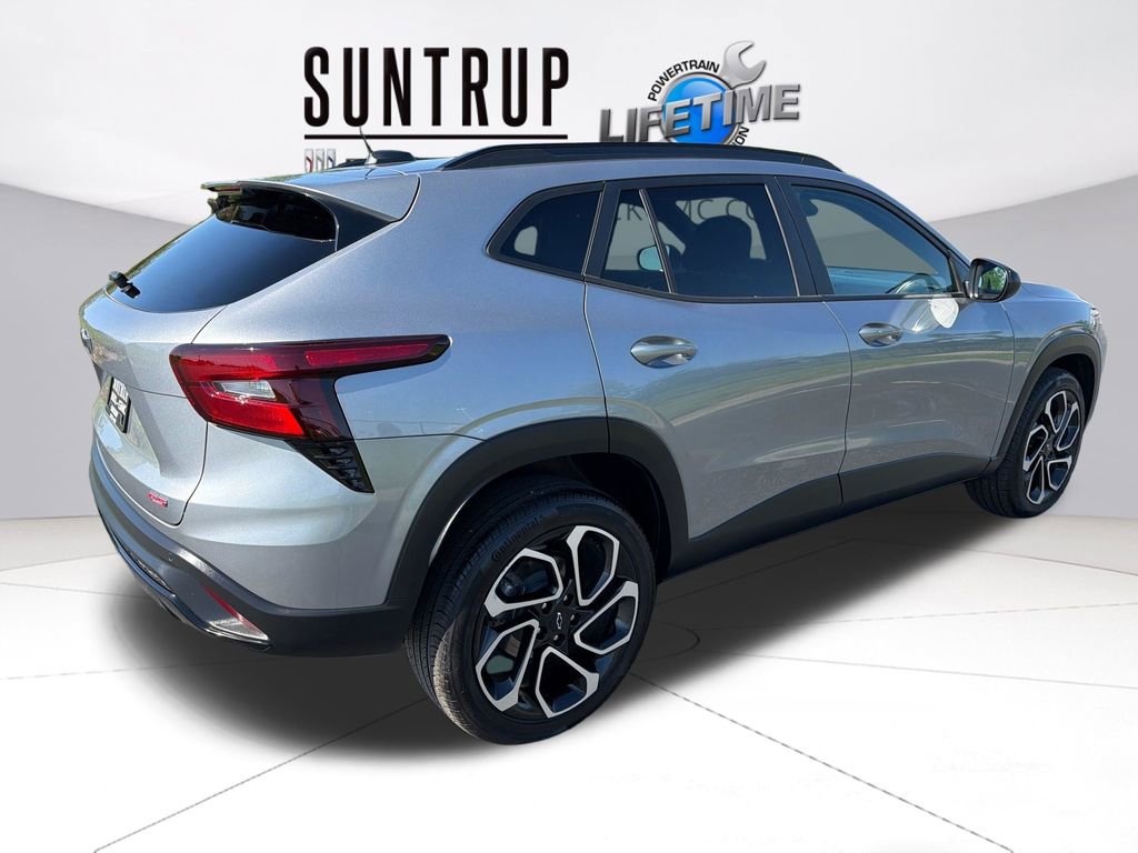 Used 2025 Chevrolet Trax RS w/ Driver Confidence Package FWD image 6