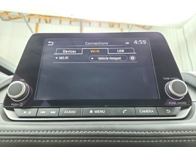 Used 2025 Nissan Rogue SV FWD image 31