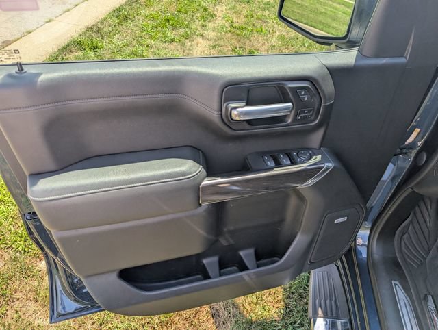 Used 2021 Chevrolet Silverado 1500 LTZ w/ LTZ Premium Package AWD/4WD image 16