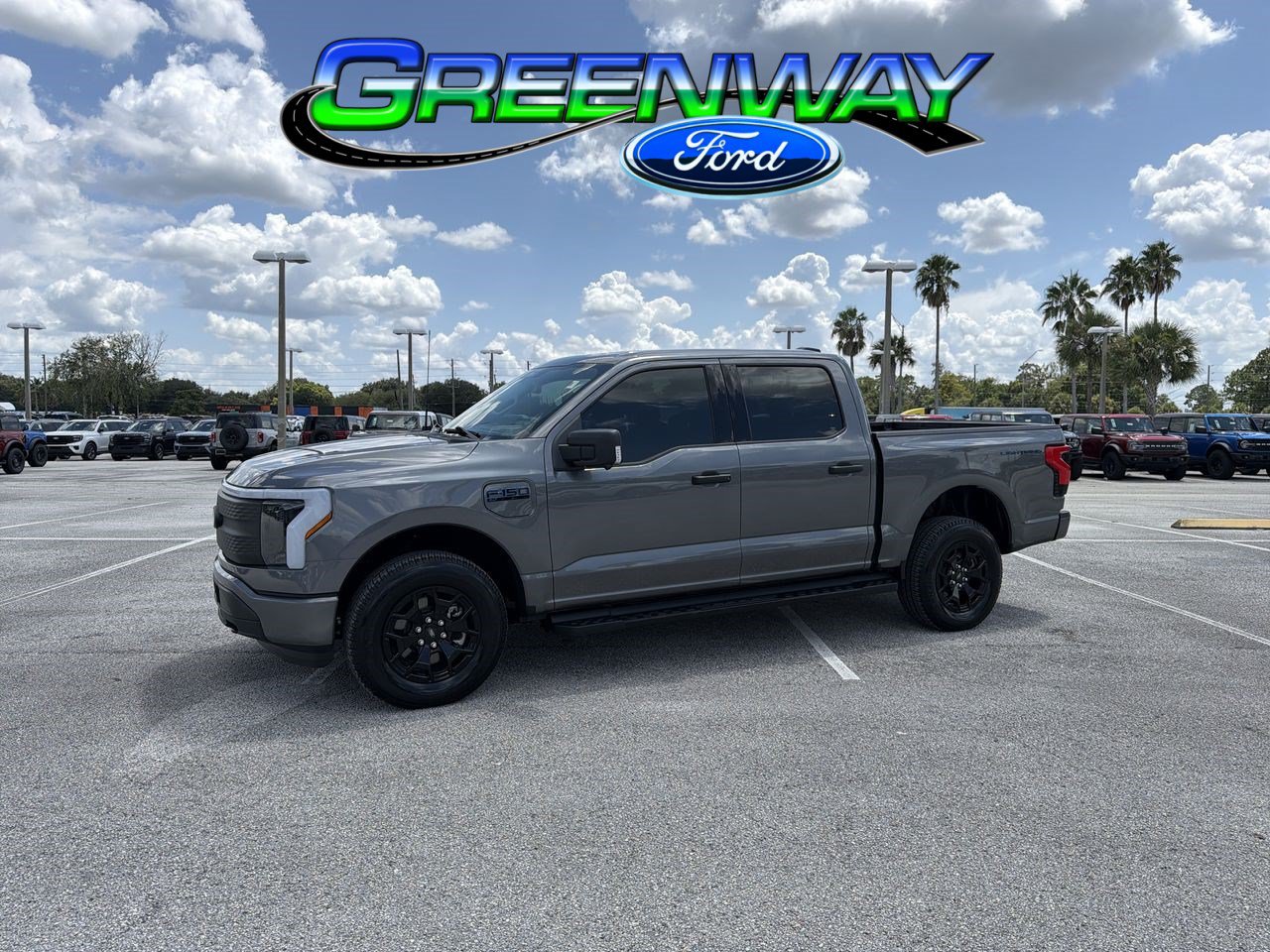 Used 2025 Ford F150 Lightning XLT AWD/4WD video 1
