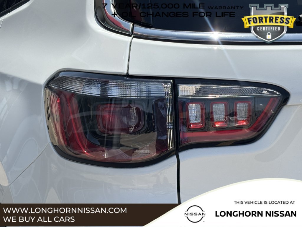 Used 2023 Jeep Compass Limited w/ Elite Group AWD/4WD image 5