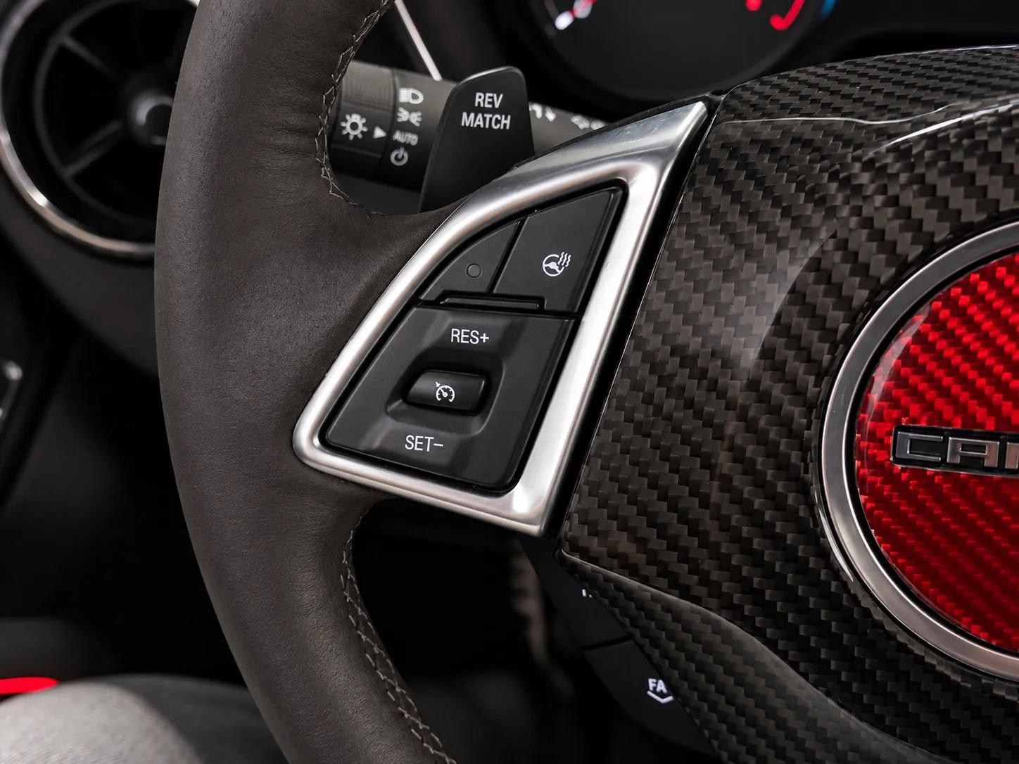 Used 2018 Chevrolet Camaro SS RWD image 23