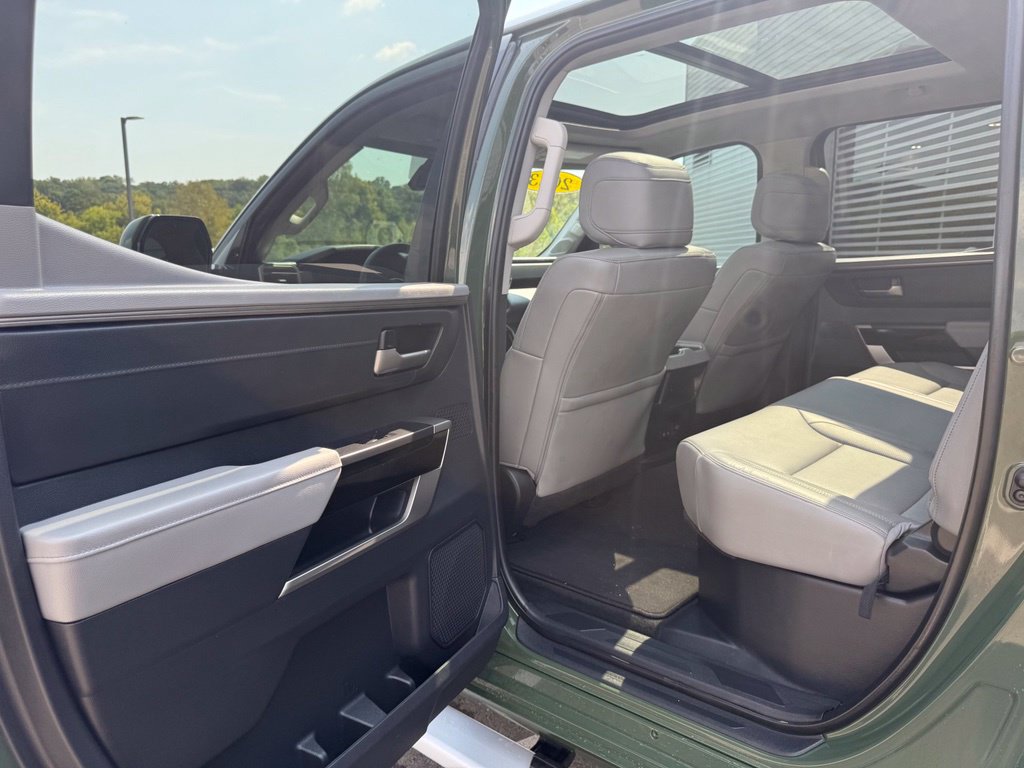 Used 2023 Toyota Tundra Limited AWD/4WD image 18