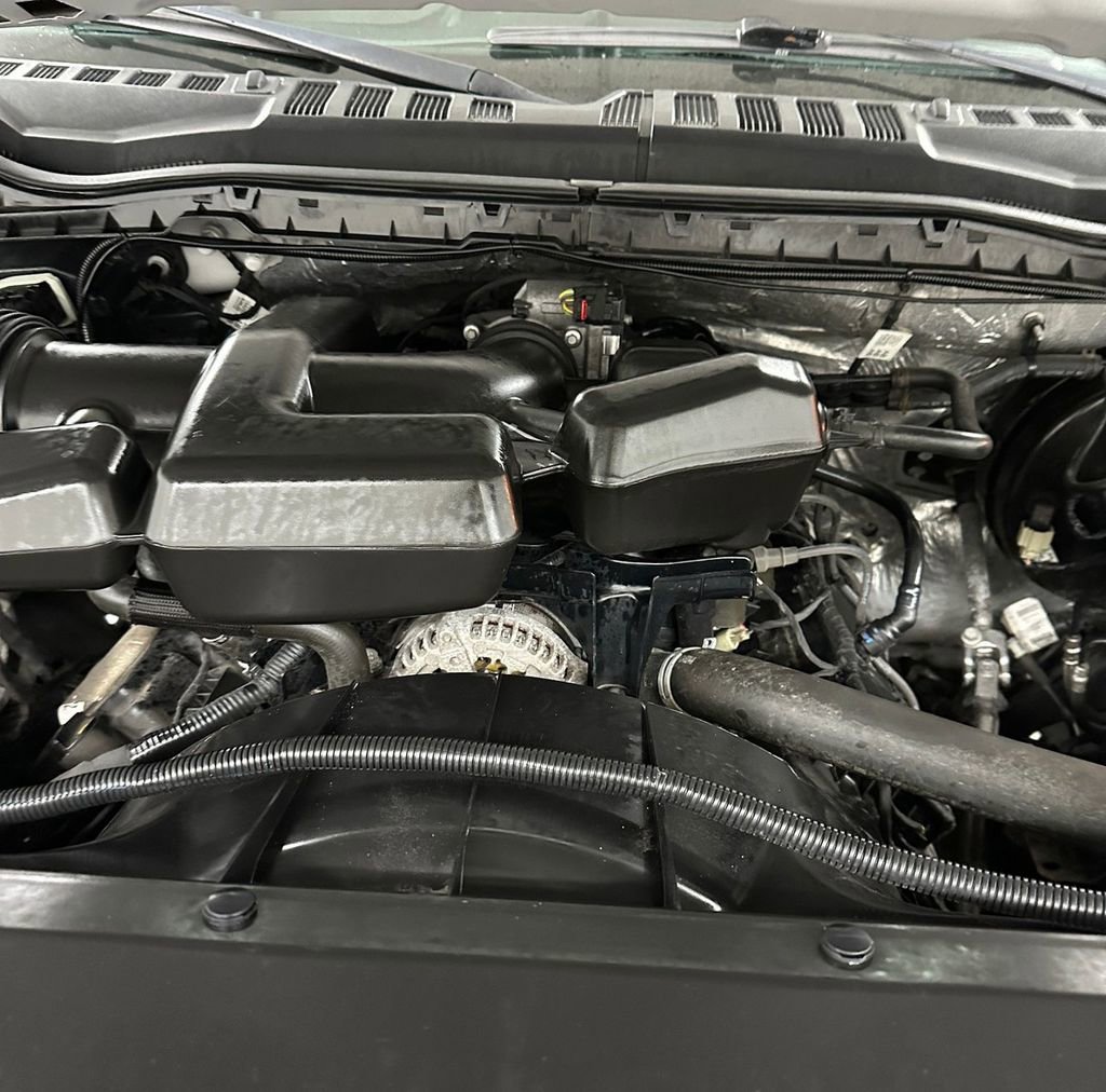 Used 2019 Ford F250 XLT w/ XLT Premium Package image 7