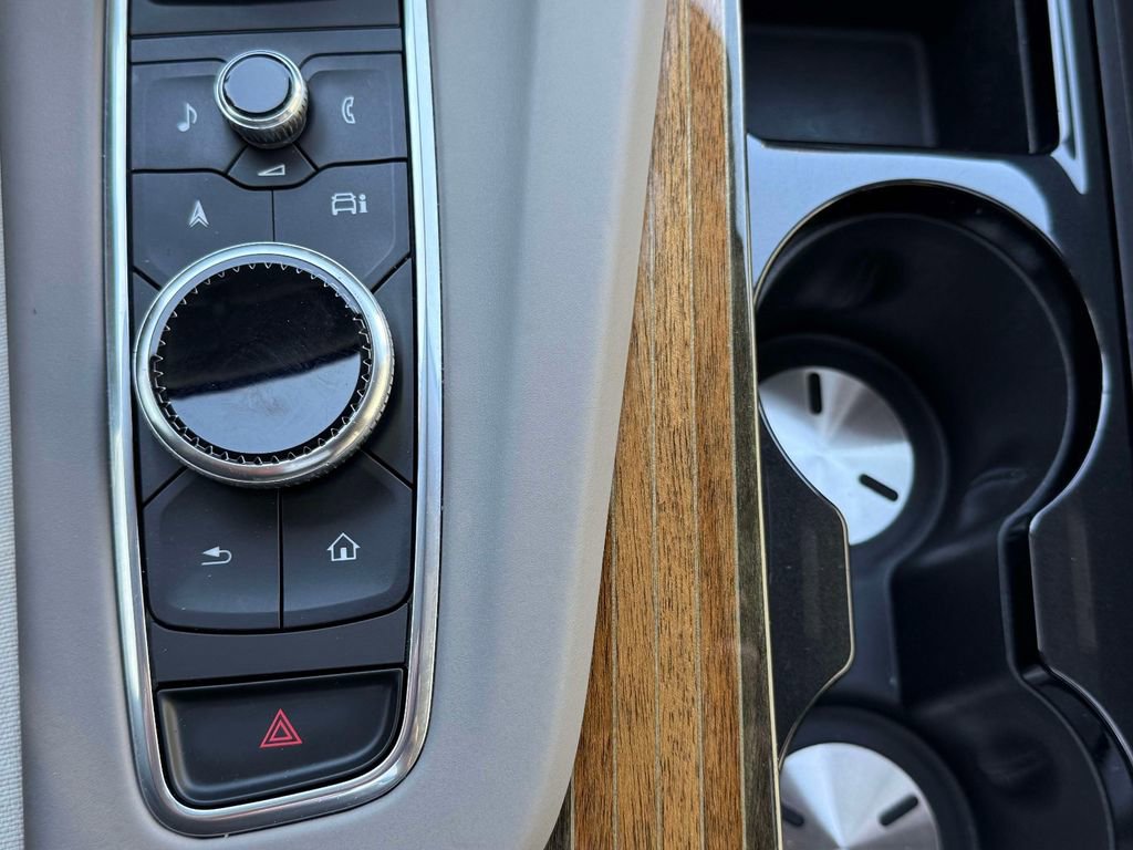 Used 2023 Cadillac Escalade Sport Platinum image 25