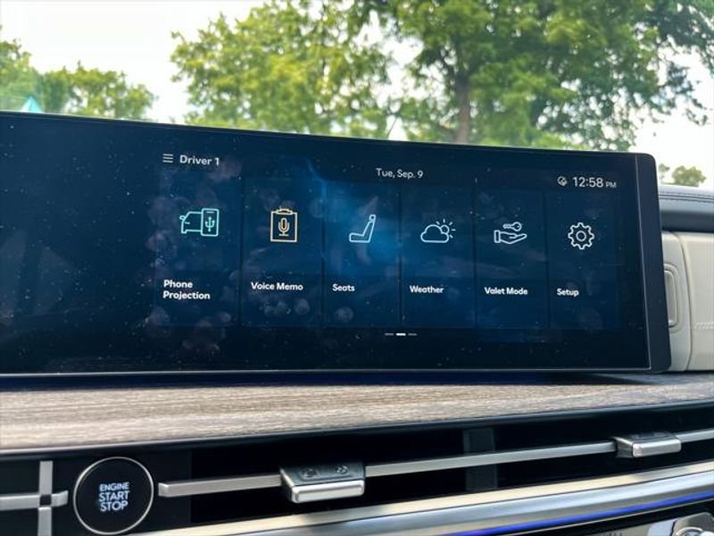 Used 2025 Hyundai Santa Fe Calligraphy image 26