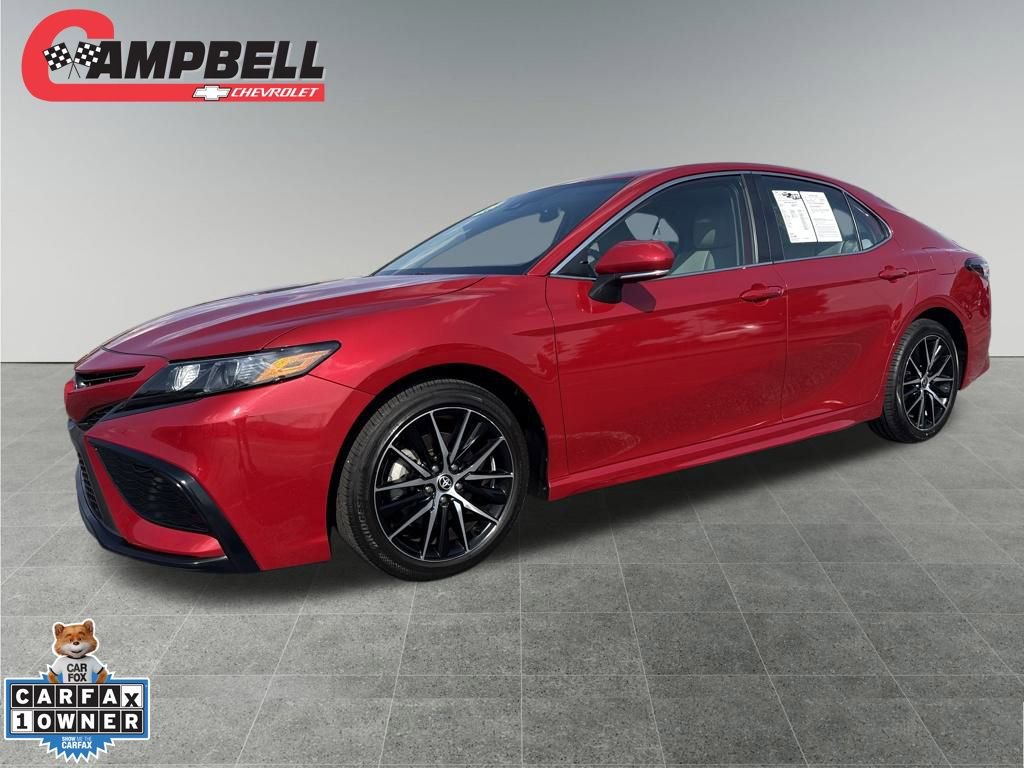 Used 2022 Toyota Camry SE