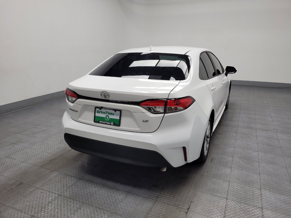 Used 2023 Toyota Corolla LE w/ LE Convenience Package FWD image 7