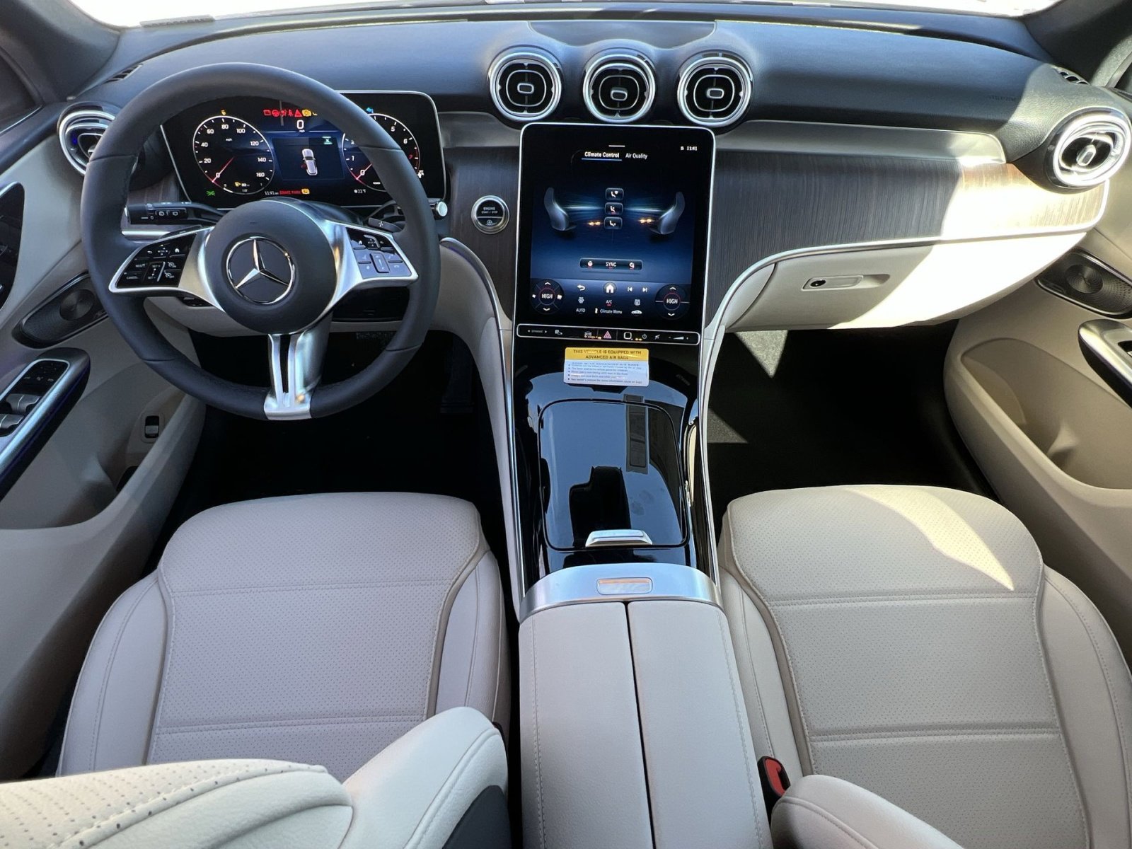 New 2026 Mercedes-Benz GLC 300 4MATIC image 21