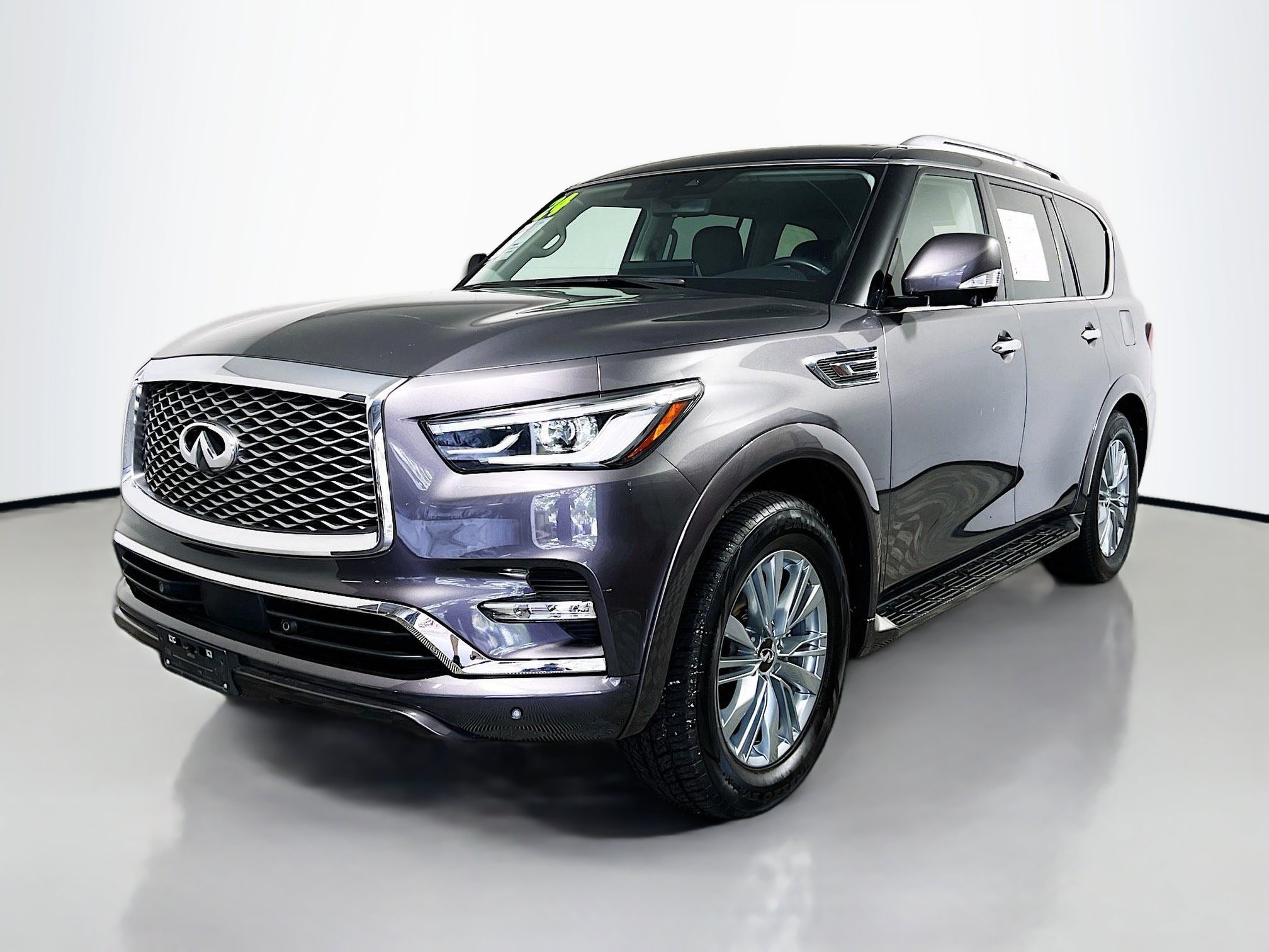 Used 2024 INFINITI QX80 Luxe image 10