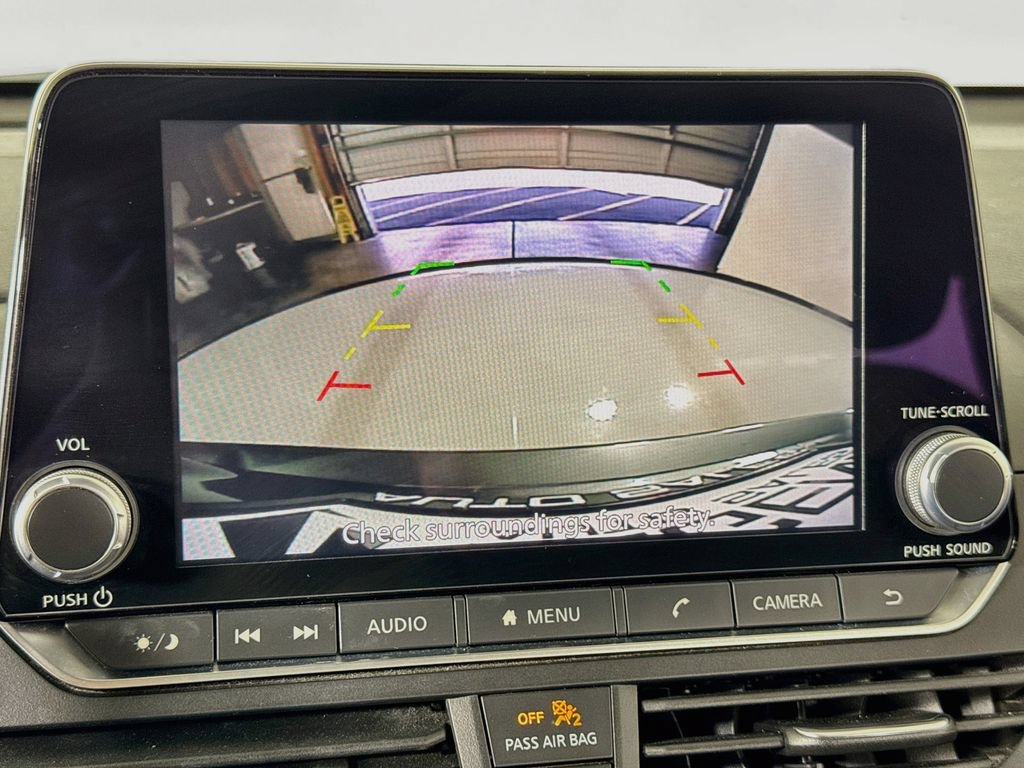 Used 2024 Nissan Altima 2.5 SV FWD image 29