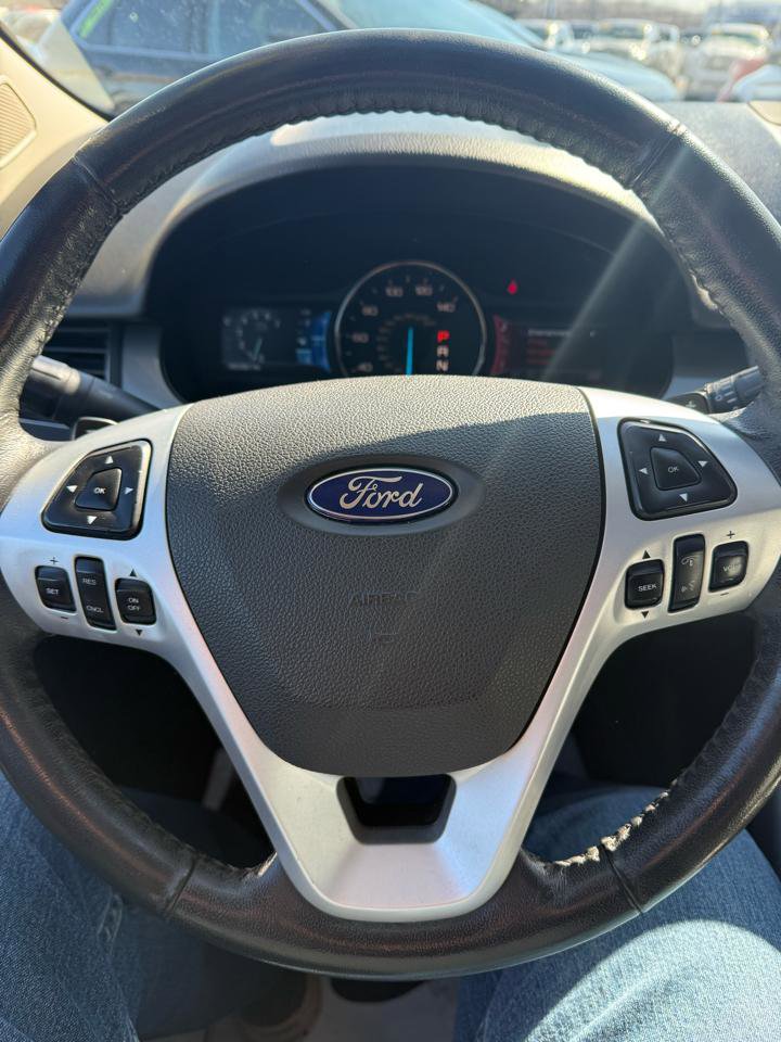 Used 2011 Ford Edge Sport w/ Canadian Touring Pkg AWD/4WD image 18