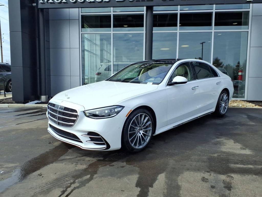 Certified 2025 Mercedes-Benz S 580 4MATIC Sedan image 2